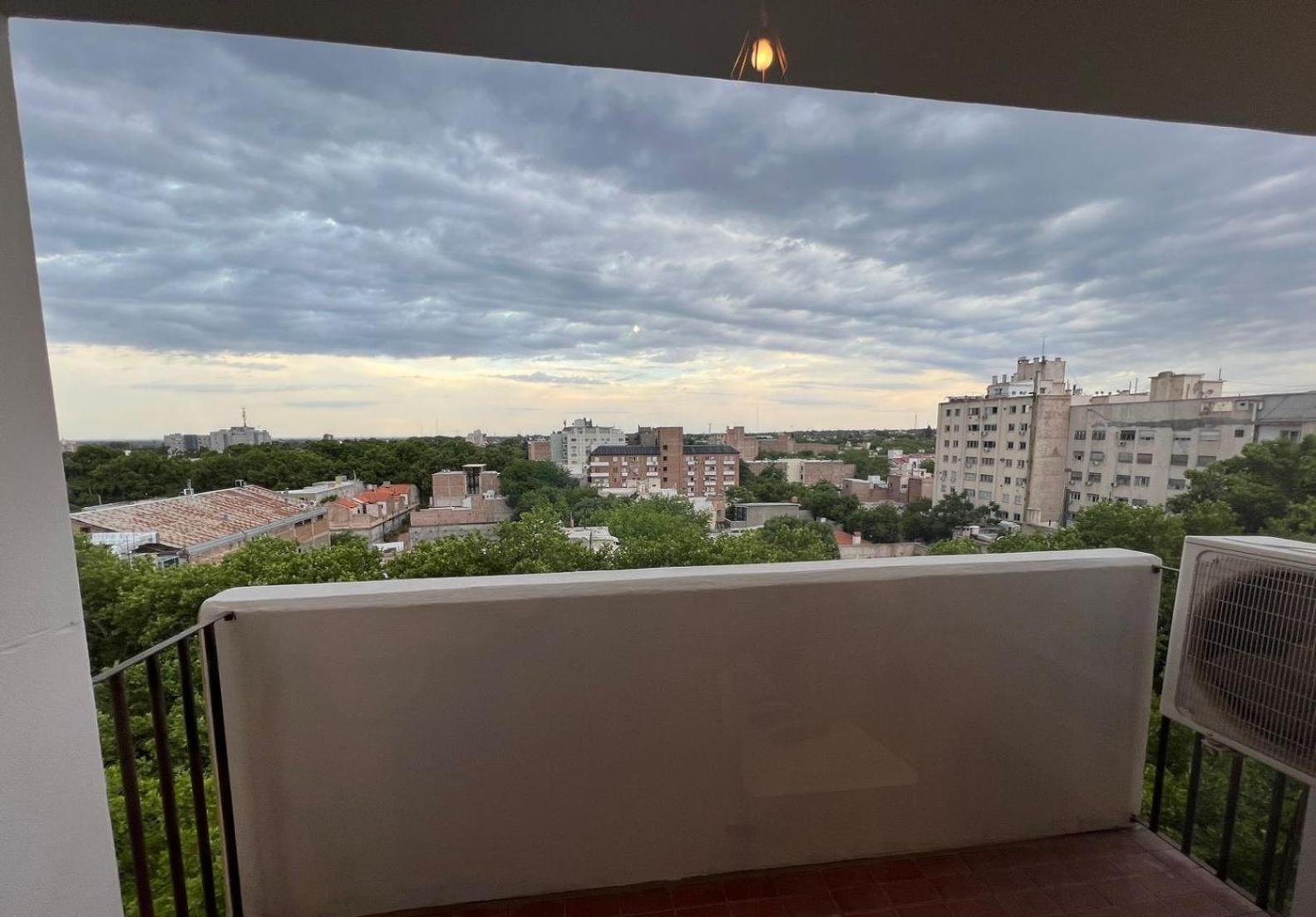 Del Rio Bienes Raices San Lorenzo 7 Apartment